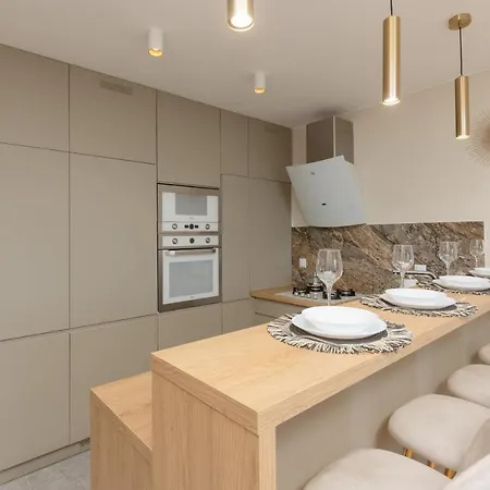 Stunning Srebrna With City View By Renters *
